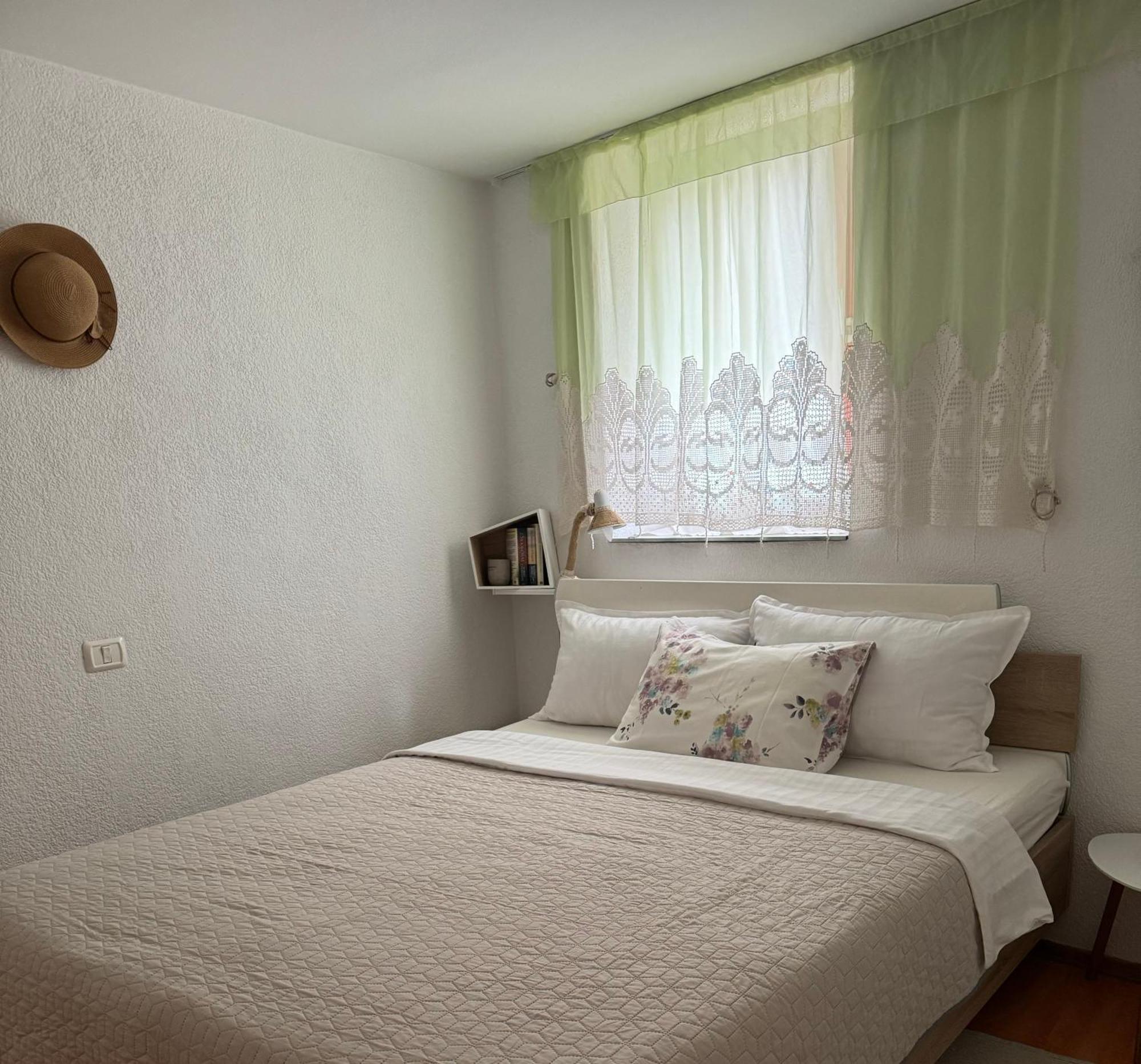 Cozy Holiday Apartment Izola Eksteriør billede